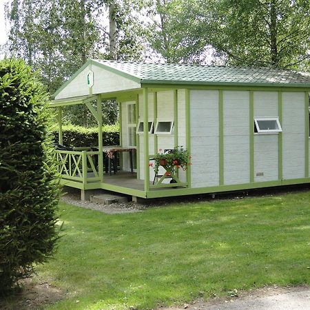 Camping Les Pinasses La Chapelle  Exterior photo