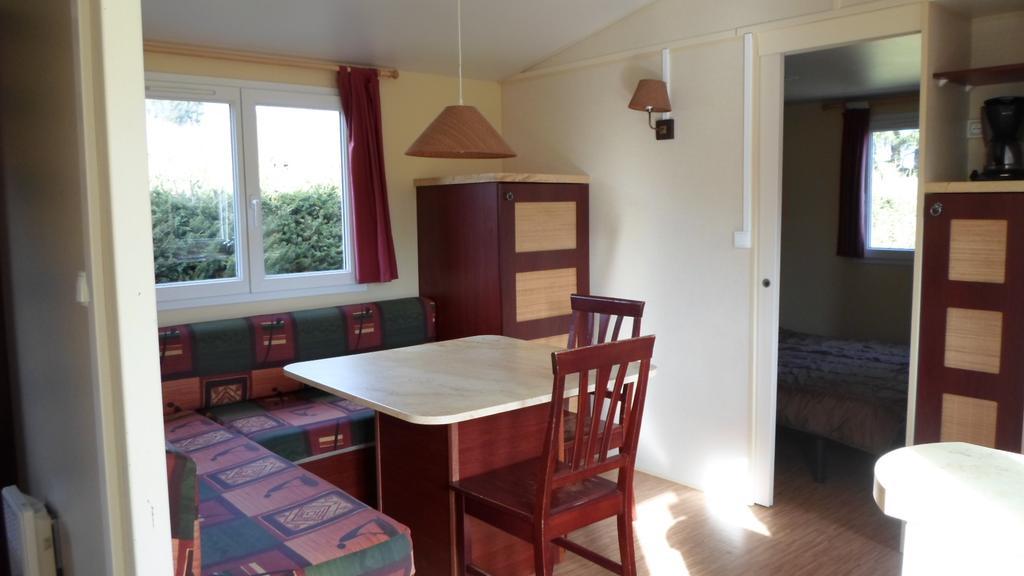 Camping Les Pinasses La Chapelle  Exterior photo